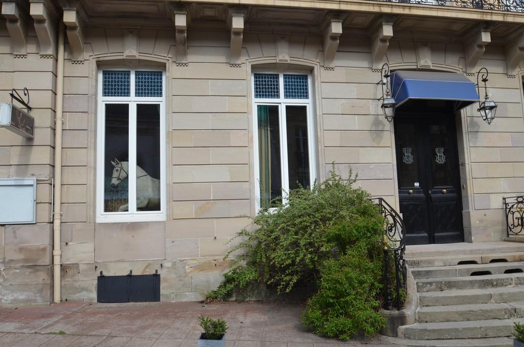 L'Empereur, Sa Femme Et Le Petit Prince Plombières-les-Bains Esterno foto