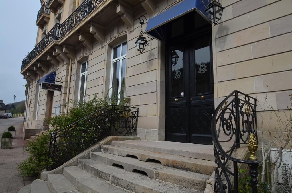 L'Empereur, Sa Femme Et Le Petit Prince Plombières-les-Bains Esterno foto