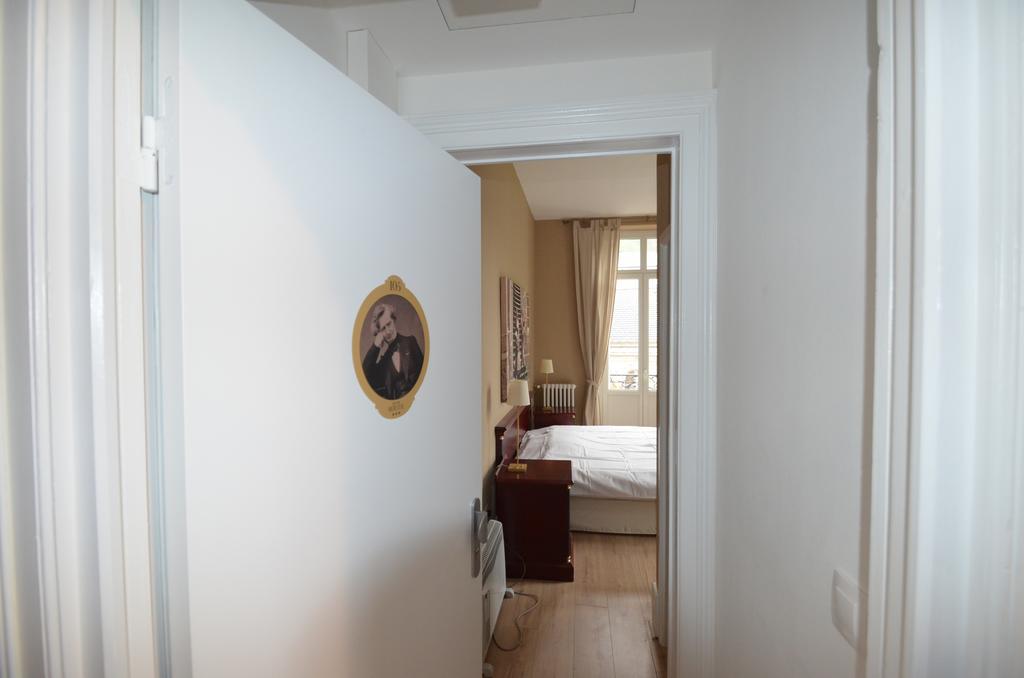 L'Empereur, Sa Femme Et Le Petit Prince Plombières-les-Bains Esterno foto