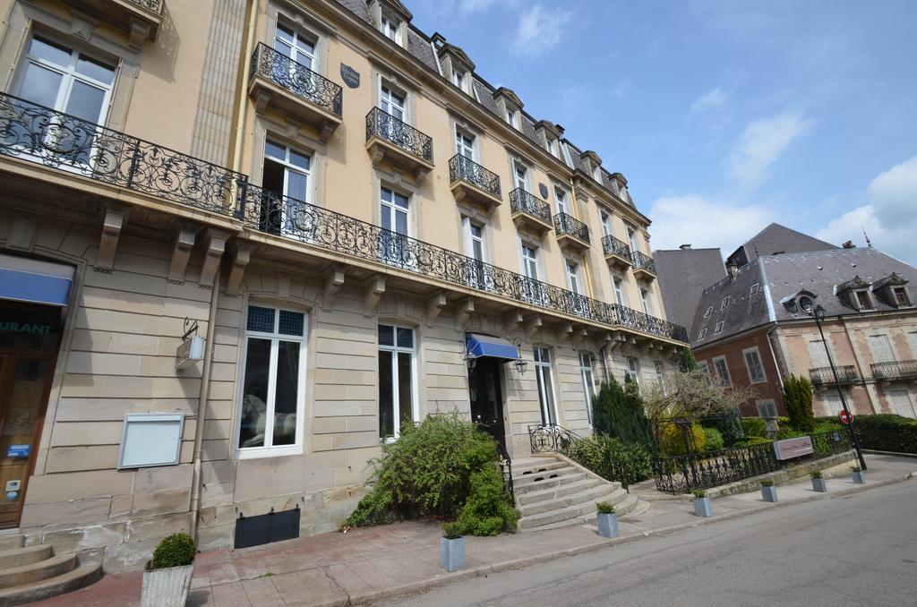L'Empereur, Sa Femme Et Le Petit Prince Plombières-les-Bains Esterno foto
